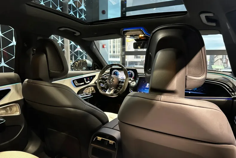 Mercedes-Benz E din 2025 cu 3.000 km - oferta MER151283 - foto 10