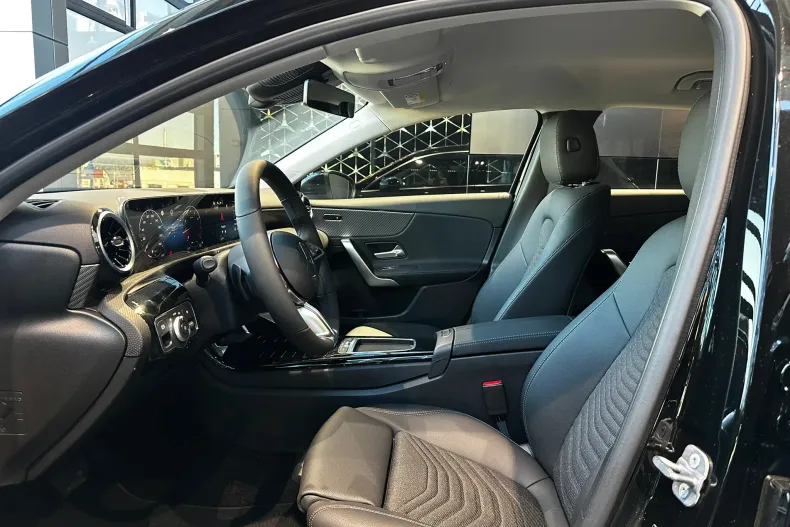 Mercedes-Benz A din 2025 cu 6 km - oferta MER151289 - foto 7