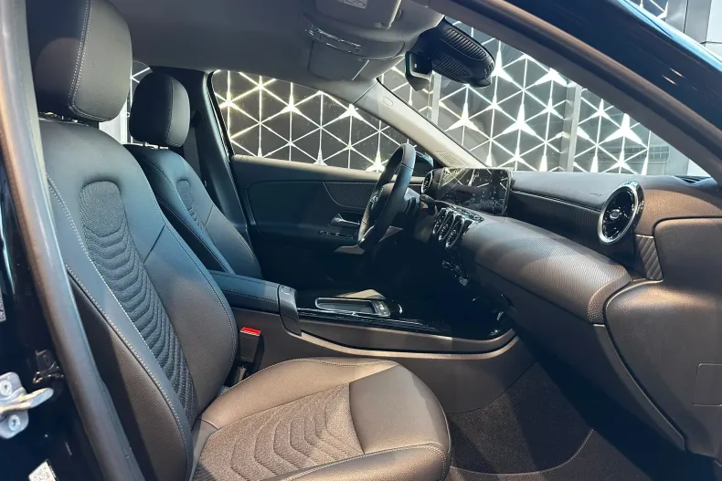 Mercedes-Benz A din 2025 cu 6 km - oferta MER151289 - foto 12