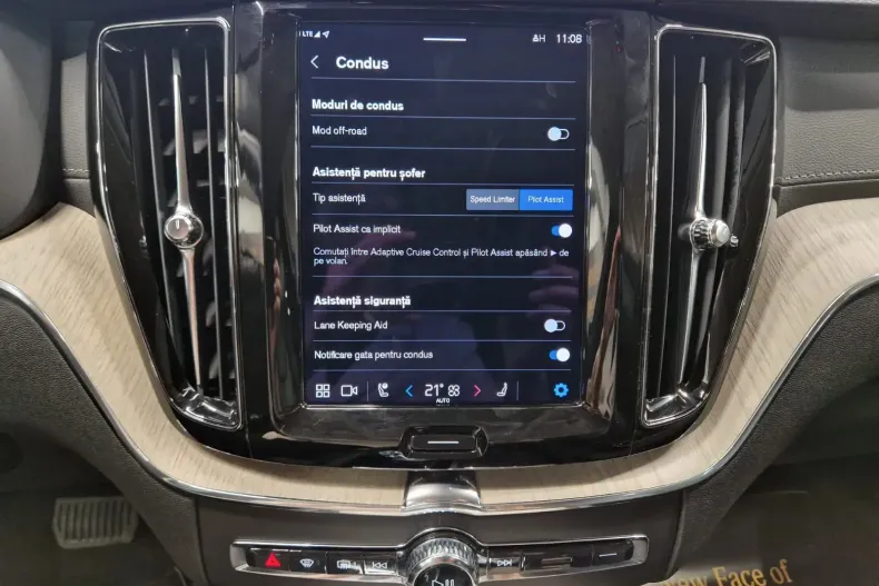 Volvo XC60 din 2022 cu 114.840 km - oferta VOL151294 - foto 22