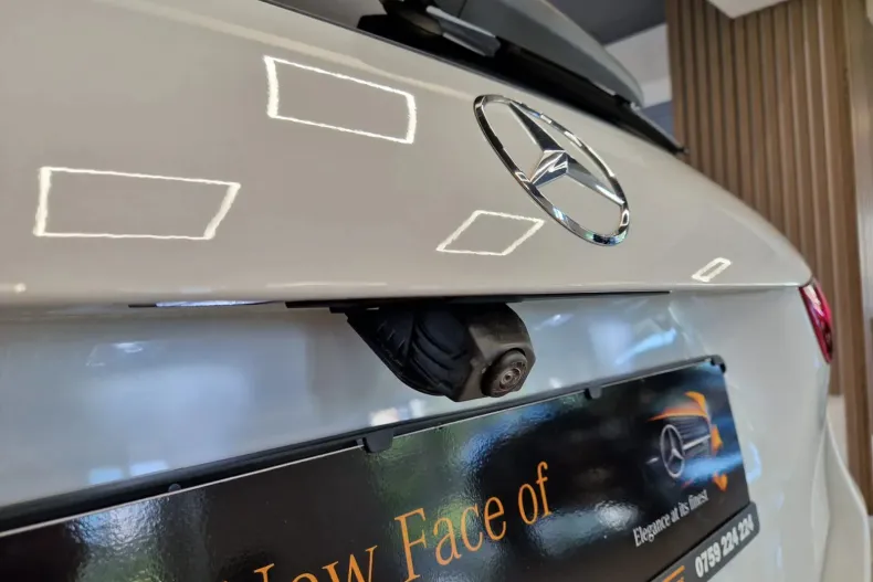 Mercedes-Benz GLA din 2024 cu 8.100 km - oferta MER151295 - foto 11