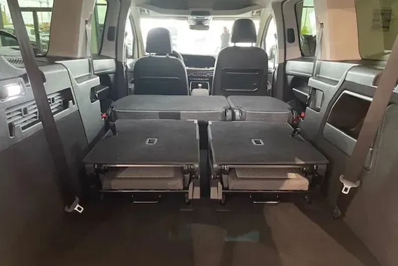 Ford Tourneo Connect din 2022 cu 22.448 km - oferta FOR151296 - foto 20