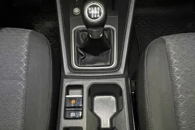 Ford Tourneo Connect din 2022 cu 22.448 km - oferta FOR151296 - foto 26