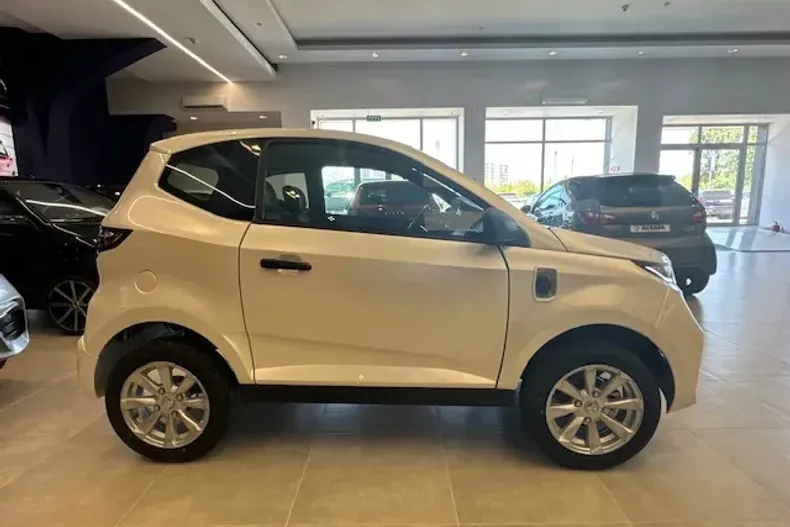 Aixam City din 2024 cu 2 km - oferta AIX151297 - foto 7