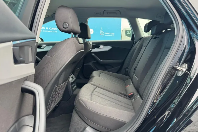 Audi A4 din 2021 cu 105.500 km - oferta AUD151301 - foto 12