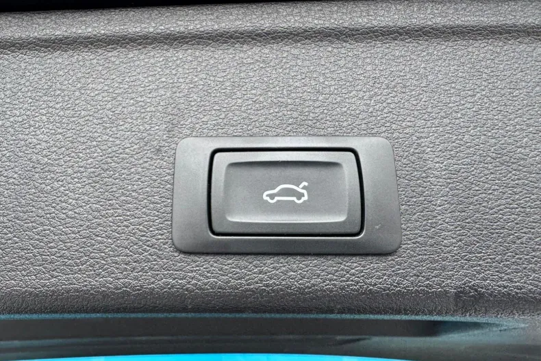 Audi A4 din 2021 cu 105.500 km - oferta AUD151301 - foto 14