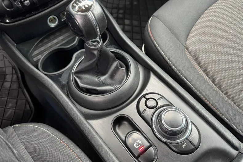 MINI Clubman din 2021 cu 145.000 km - oferta MIN151303 - foto 7