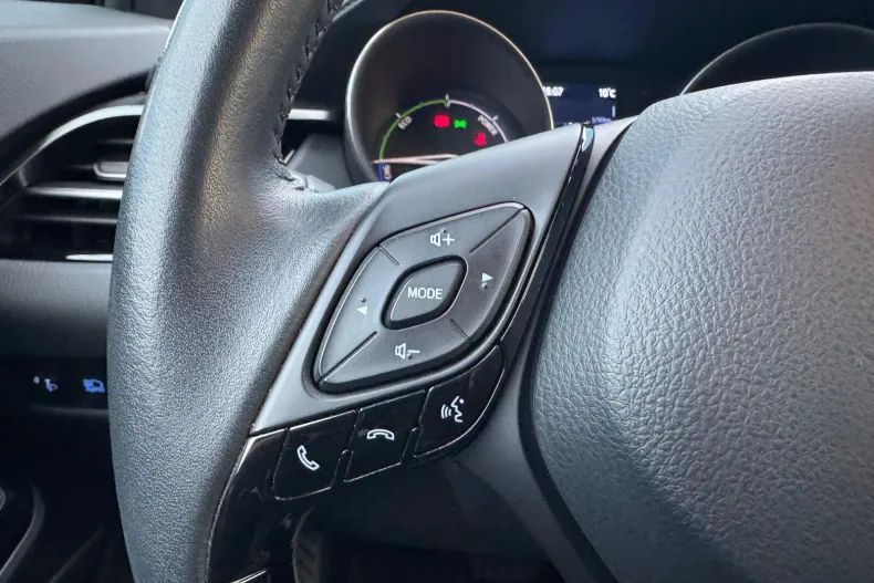 Toyota C-HR din 2023 cu 32.400 km - oferta TOY151307 - foto 14