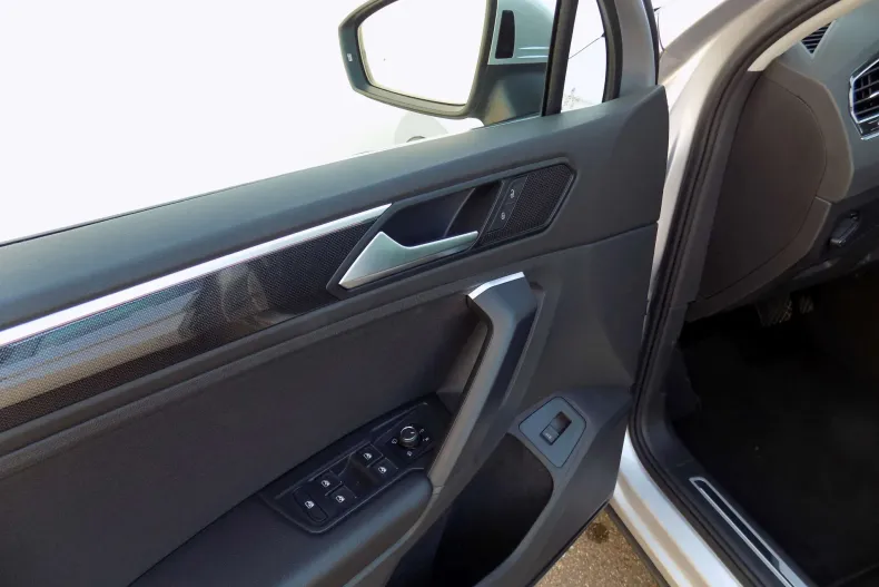 Volkswagen Tiguan din 2022 cu 128.882 km - oferta VOL151312 - foto 12