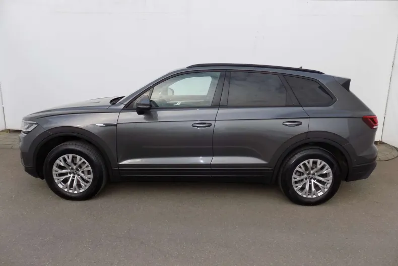 Volkswagen Touareg din 2021 cu 99.286 km - oferta VOL151314 - foto 2