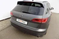 Volkswagen Touareg din 2021 cu 99.286 km - oferta VOL151314 - foto 5