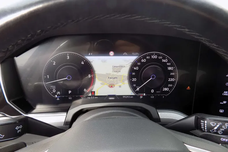 Volkswagen Touareg din 2021 cu 99.286 km - oferta VOL151314 - foto 13
