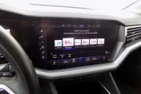 Volkswagen Touareg din 2021 cu 99.286 km - oferta VOL151314 - foto 19