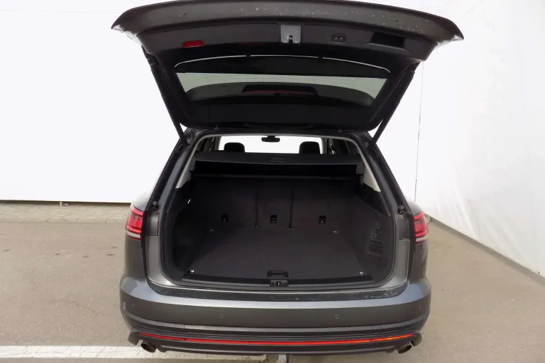 Volkswagen Touareg din 2021 cu 99.286 km - oferta VOL151314 - foto 26