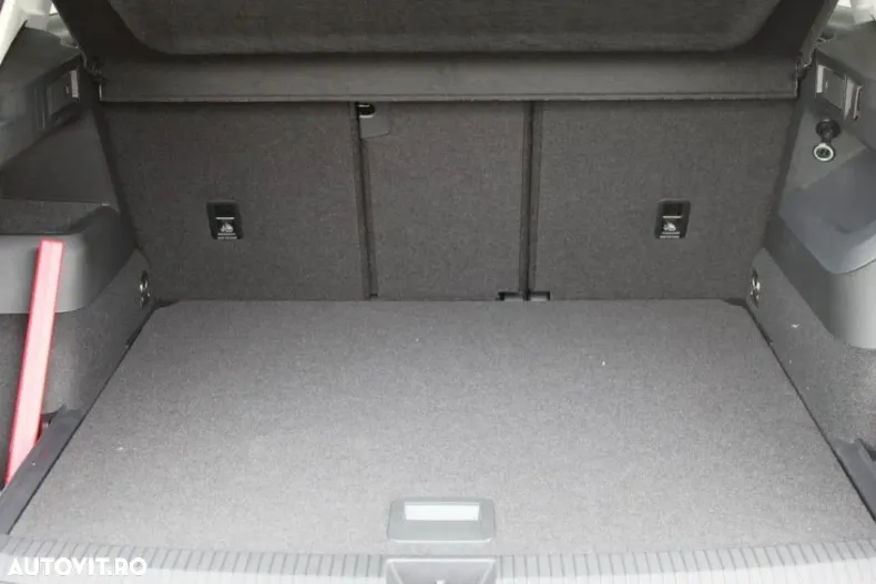 Volkswagen Tiguan din 2025 cu 9.304 km - oferta VOL151316 - foto 15