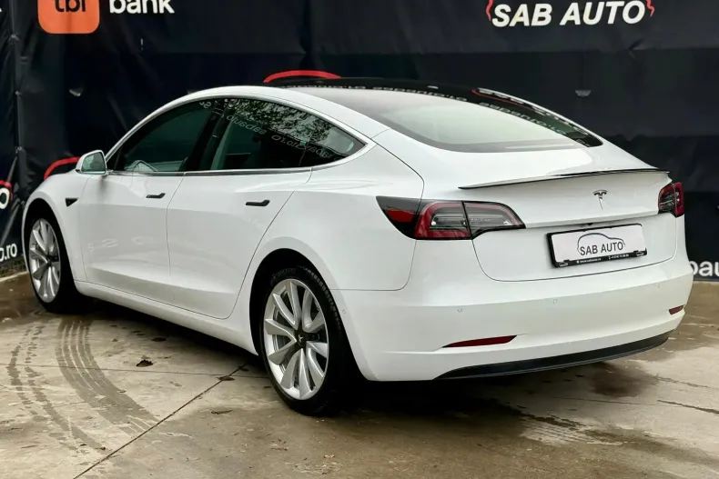 Tesla Model 3 din 2019 cu 157.965 km - oferta TES151323 - foto 6