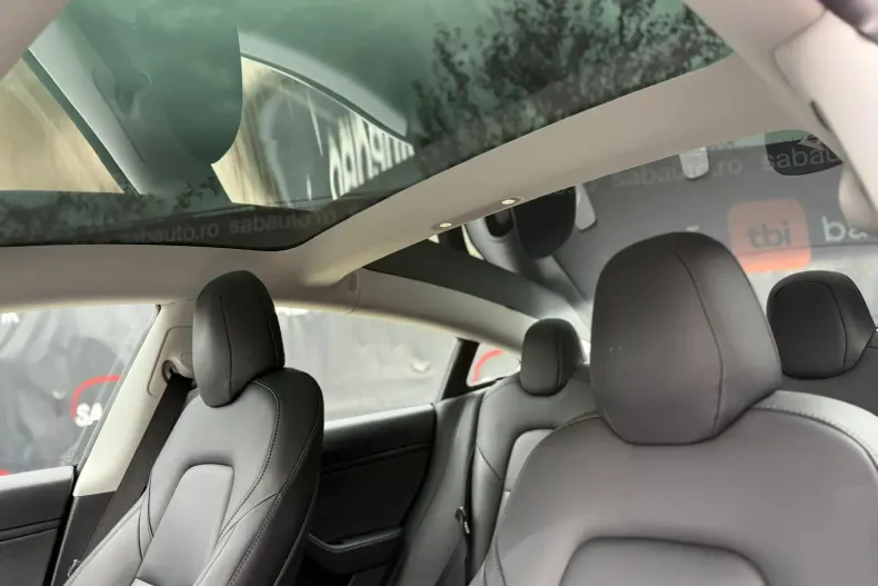 Tesla Model 3 din 2019 cu 157.965 km - oferta TES151323 - foto 10