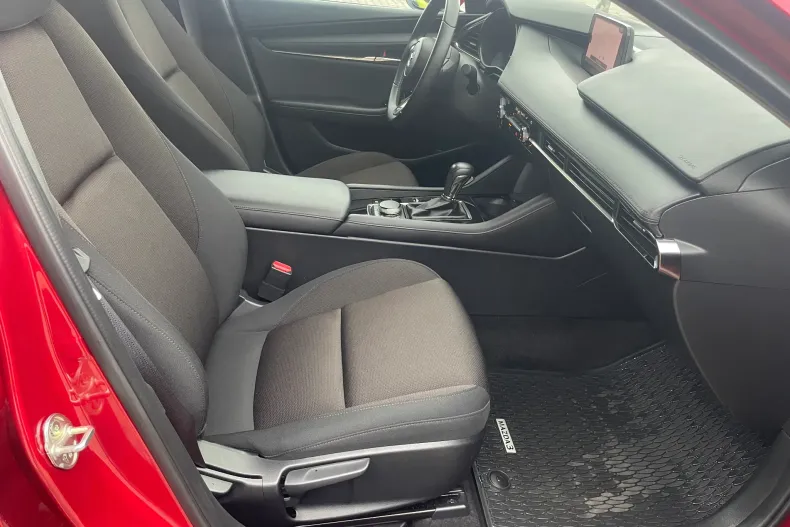 Mazda 3 din 2024 cu 12.400 km - oferta MAZ151325 - foto 10