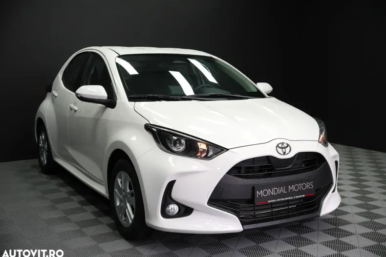 Toyota Yaris din 2025 cu 10 km - oferta TOY151329 - foto 1