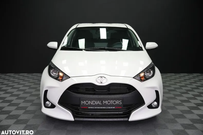 Toyota Yaris din 2025 cu 10 km - oferta TOY151329 - foto 2