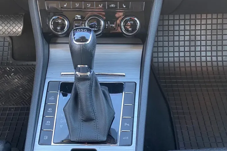 Skoda Superb din 2020 cu 123.266 km - oferta SKO151338 - foto 19