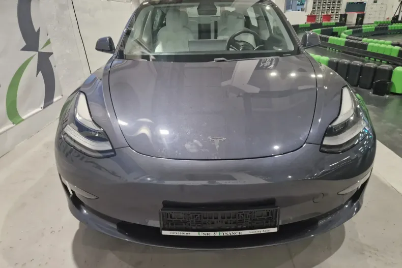 Tesla Model 3 din 2021 cu 34.950 km - oferta TES151339 - foto 3