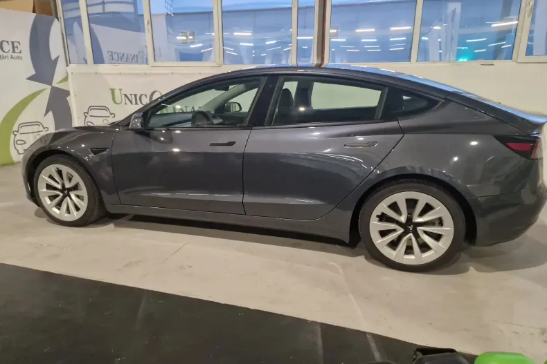 Tesla Model 3 din 2021 cu 123.000 km - oferta TES151340 - foto 4