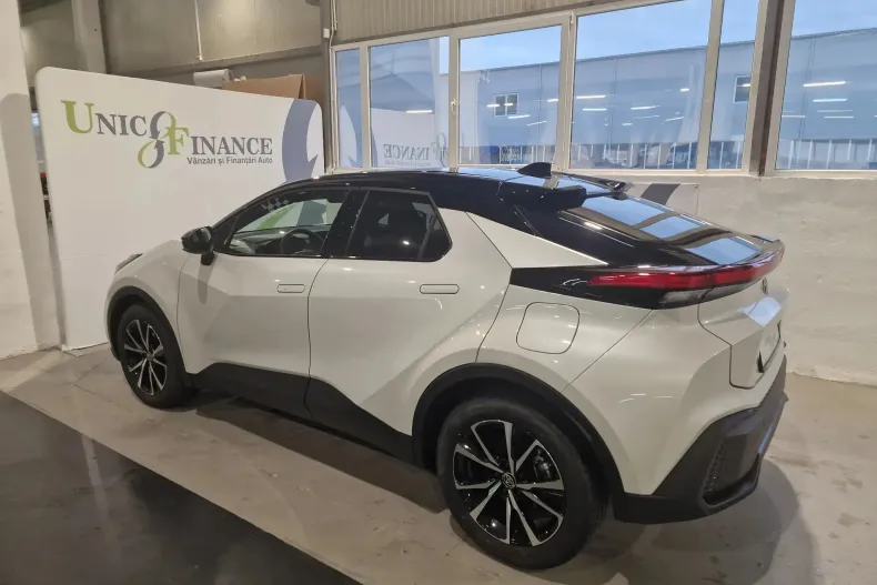 Toyota C-HR din 2025 cu 970 km - oferta TOY151342 - foto 9
