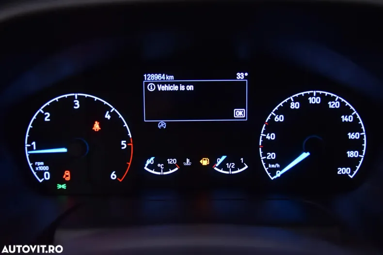 Ford Transit Custom din 2021 cu 128.964 km - oferta FOR151354 - foto 9