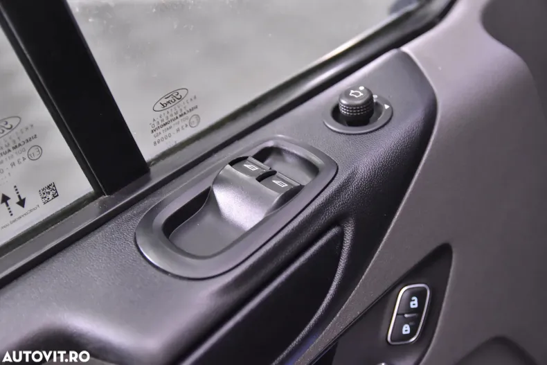 Ford Transit Custom din 2021 cu 128.964 km - oferta FOR151354 - foto 11