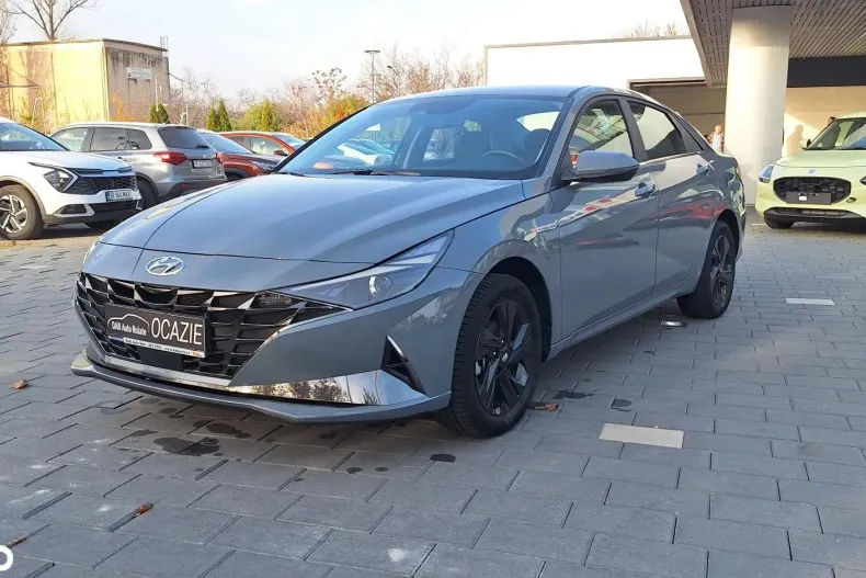 Hyundai Elantra din 2022 cu 72.733 km - oferta HYU151365 - foto 1