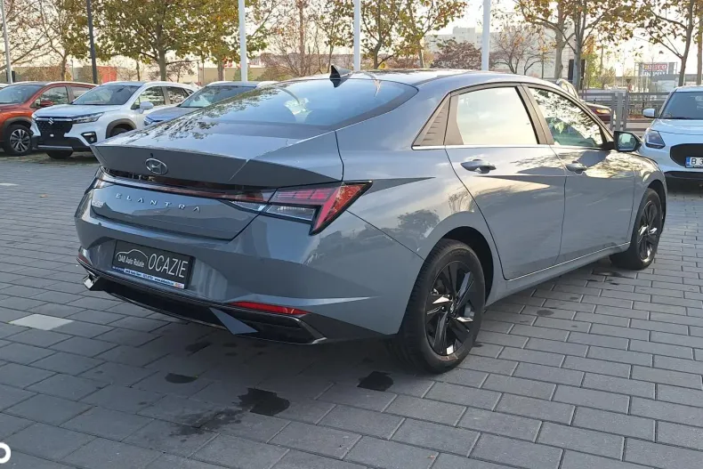 Hyundai Elantra din 2022 cu 72.733 km - oferta HYU151365 - foto 6
