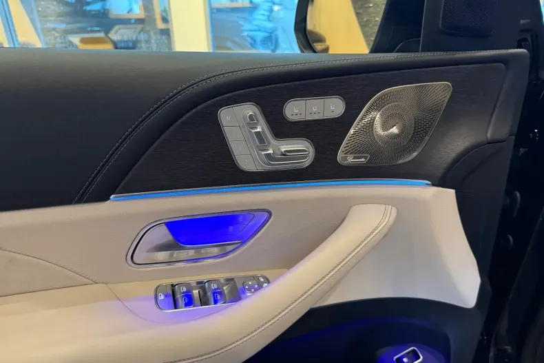 Mercedes-Benz GLE din 2025 cu 1 km - oferta MER151369 - foto 17