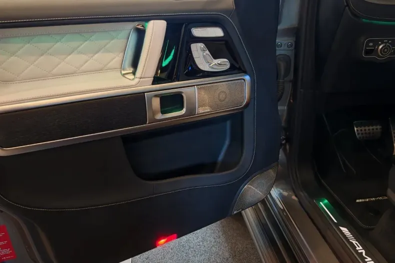 Mercedes-Benz G din 2025 cu 3.100 km - oferta MER151370 - foto 15