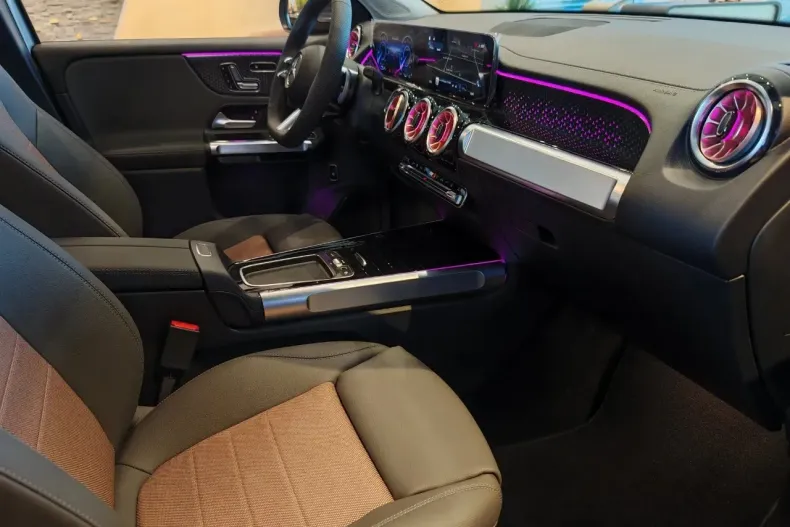 Mercedes-Benz EQB din 2025 cu 1 km - oferta MER151377 - foto 6