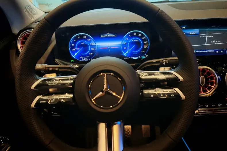 Mercedes-Benz EQA din 2025 cu 3.500 km - oferta MER151378 - foto 8