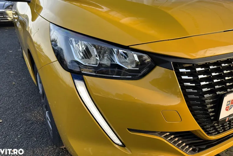 Peugeot 208 din 2021 cu 23.241 km - oferta PEU151383 - foto 24