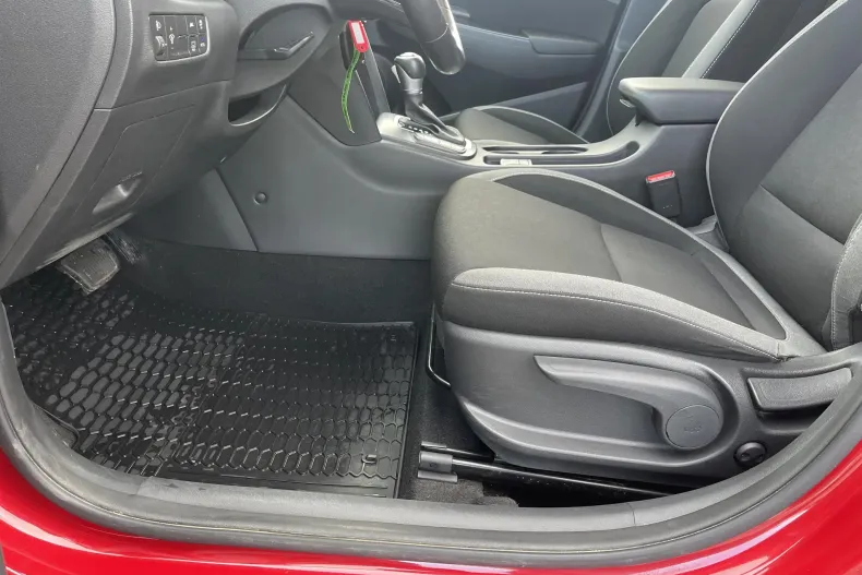 Hyundai KONA din 2020 cu 69.140 km - oferta HYU151388 - foto 10