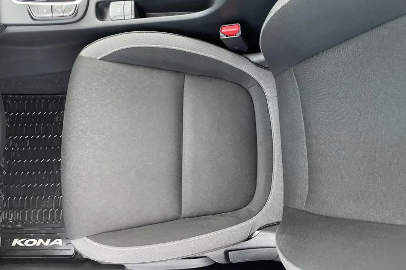 Hyundai KONA din 2020 cu 69.140 km - oferta HYU151388 - foto 11