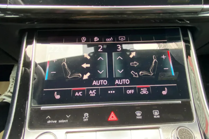 Audi Q7 din 2019 cu 159.000 km - oferta AUD151392 - foto 9