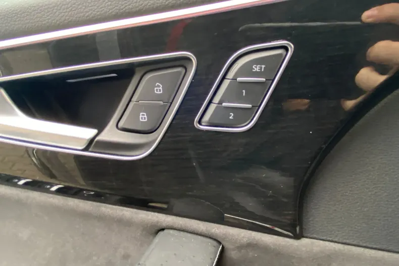 Audi Q7 din 2019 cu 159.000 km - oferta AUD151392 - foto 11