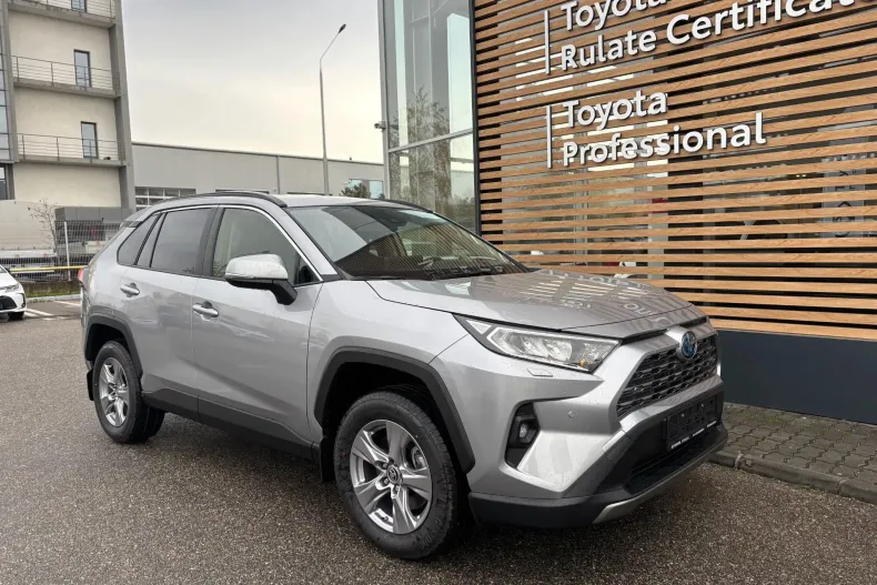 Toyota RAV4 din 2025 cu 7 km - oferta TOY151395 - foto 1