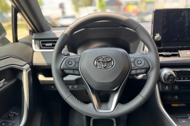 Toyota RAV4 din 2025 cu 10 km - oferta TOY151397 - foto 20