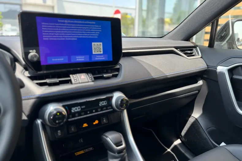 Toyota RAV4 din 2025 cu 10 km - oferta TOY151397 - foto 22