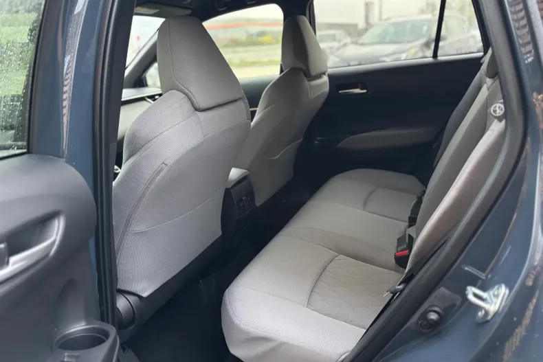 Toyota Corolla din 2025 cu 1.100 km - oferta TOY151399 - foto 12