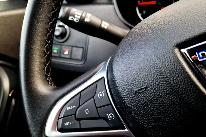 Dacia Duster din 2021 cu 57.745 km - oferta DAC151404 - foto 18