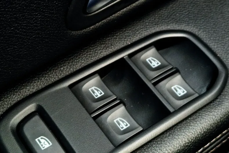 Dacia Duster din 2021 cu 57.745 km - oferta DAC151404 - foto 20