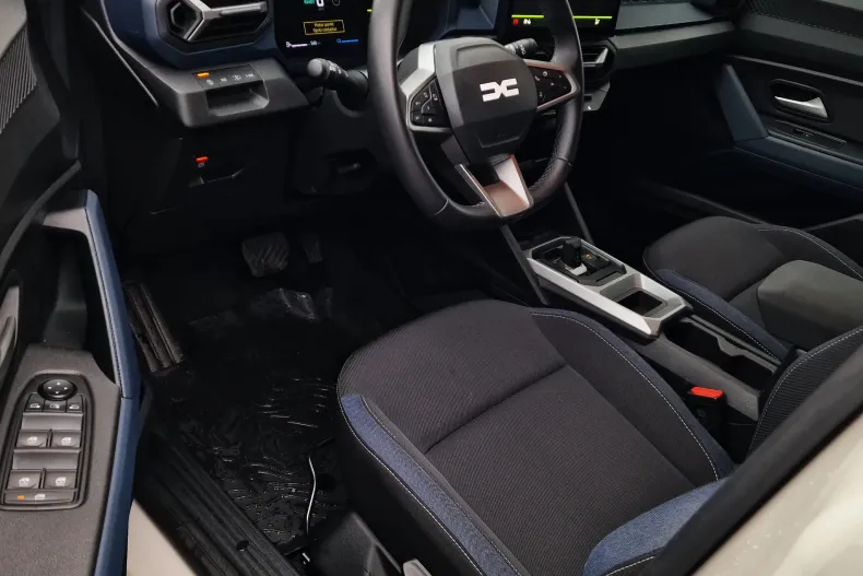 Dacia Duster din 2024 cu 11.013 km - oferta DAC151405 - foto 10