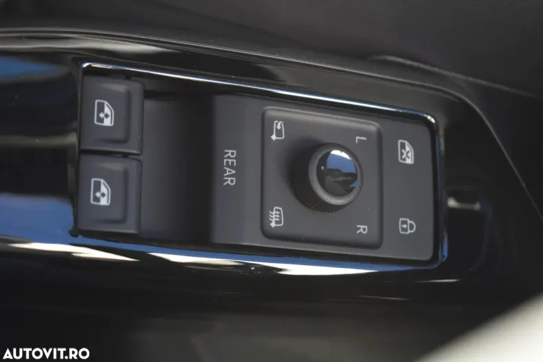 Volkswagen ID.3 din 2025 cu 10 km - oferta VOL151406 - foto 14