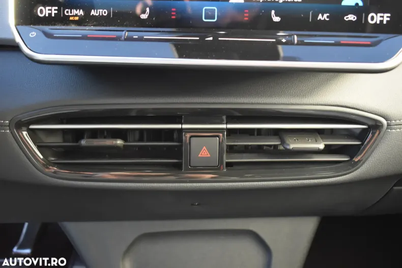 Volkswagen ID.3 din 2025 cu 10 km - oferta VOL151406 - foto 26